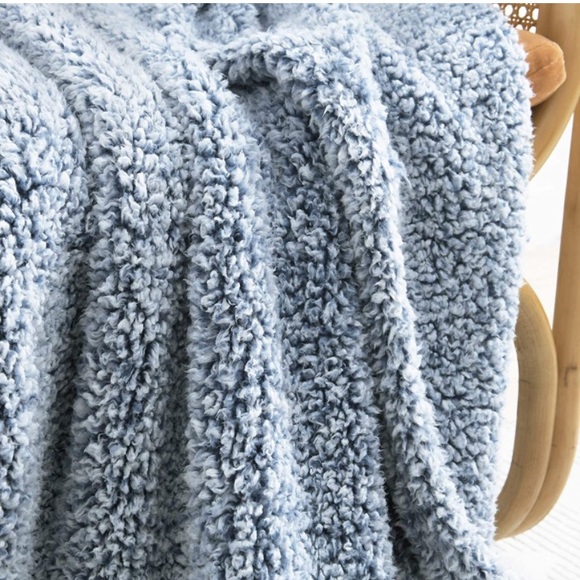 Light Blue Farmhouse Boho Sherpa Cold Weather Cute Tassel Sofa Throw Blanket - Picture 3 of 8